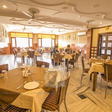 Hotel Jahanvi Dale Haridwār Exteriör bild