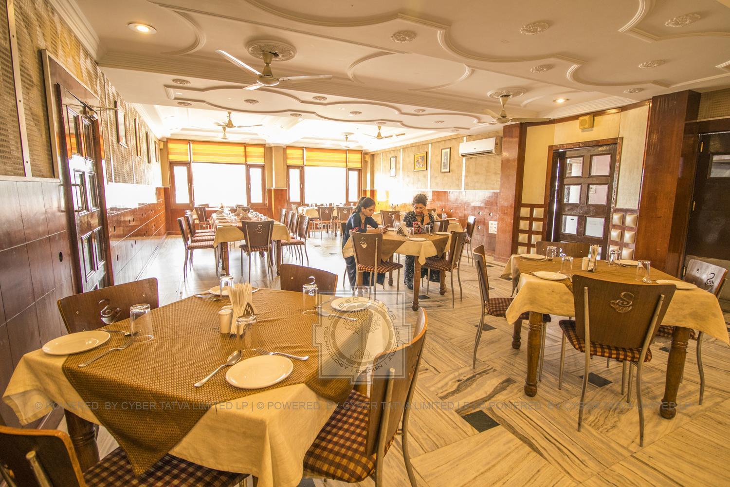 Hotel Jahanvi Dale Haridwār Exteriör bild