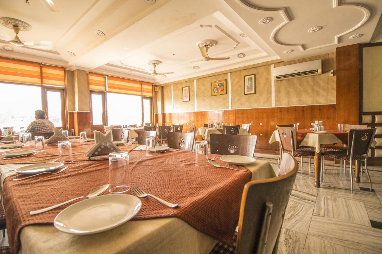 Hotel Jahanvi Dale Haridwār Exteriör bild