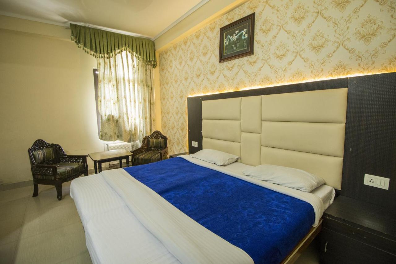 Hotel Jahanvi Dale Haridwār Exteriör bild